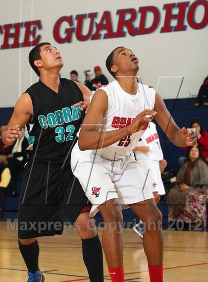 Thumbnail 2 in Contreras @ Bellarmine-Jefferson (Bell-Jeff Holiday Classic) photogallery.