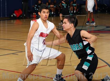 Thumbnail 1 in Contreras @ Bellarmine-Jefferson (Bell-Jeff Holiday Classic) photogallery.