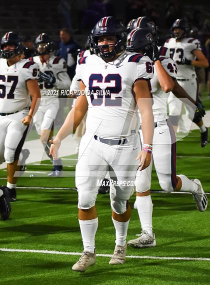 Thumbnail 2 in Jersey Village vs Tompkins (UIL 6A Area Playoff) photogallery.