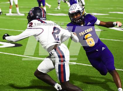 Thumbnail 2 in Jersey Village vs Tompkins (UIL 6A Area Playoff) photogallery.