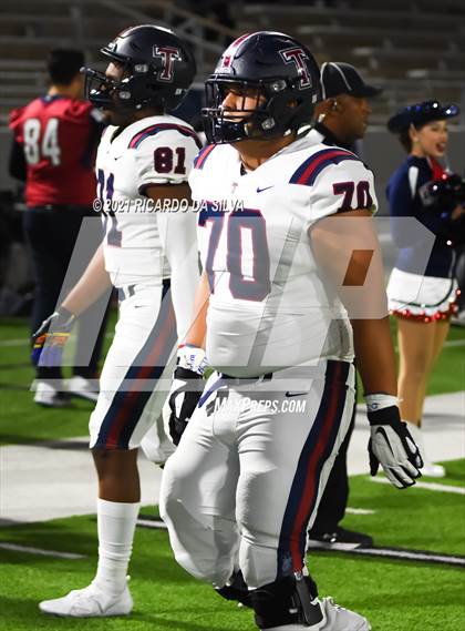 Thumbnail 2 in Jersey Village vs Tompkins (UIL 6A Area Playoff) photogallery.