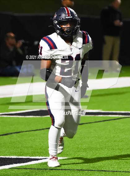 Thumbnail 1 in Jersey Village vs Tompkins (UIL 6A Area Playoff) photogallery.