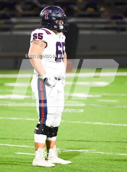 Thumbnail 1 in Jersey Village vs Tompkins (UIL 6A Area Playoff) photogallery.