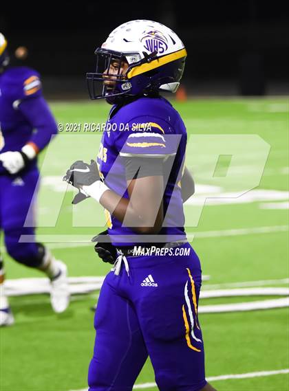 Thumbnail 2 in Jersey Village vs Tompkins (UIL 6A Area Playoff) photogallery.