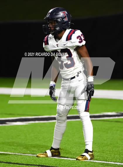 Thumbnail 1 in Jersey Village vs Tompkins (UIL 6A Area Playoff) photogallery.