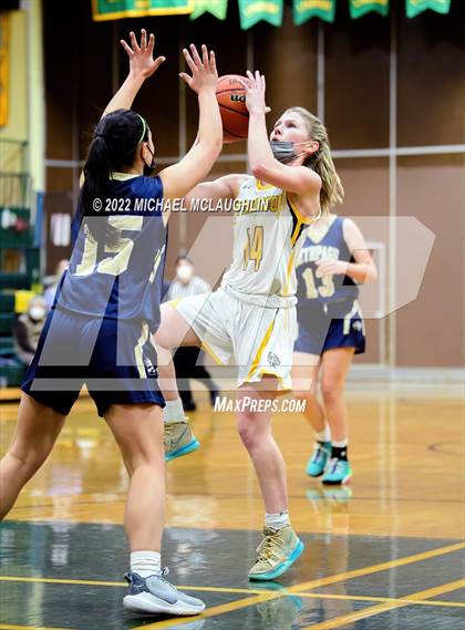 Thumbnail 2 in Bethpage @ Lynbrook photogallery.