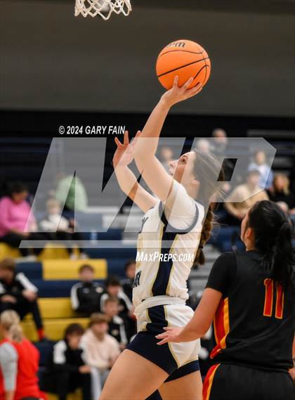 Thumbnail 2 in Sequoyah @ Soddy Daisy photogallery.
