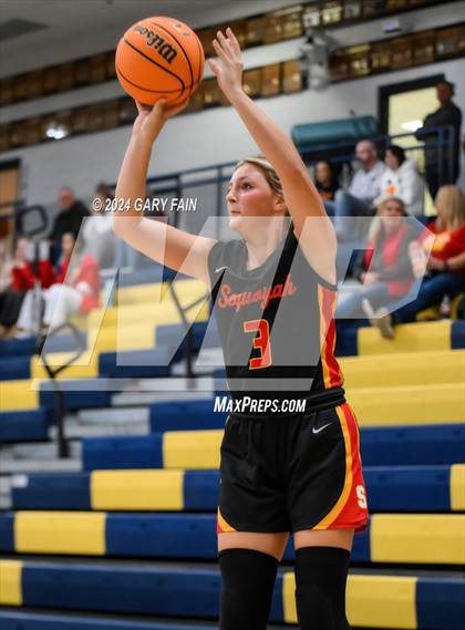 Thumbnail 1 in Sequoyah @ Soddy Daisy photogallery.