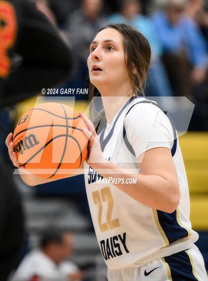 Thumbnail 3 in Sequoyah @ Soddy Daisy photogallery.