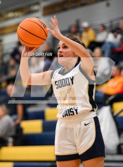 Thumbnail 1 in Sequoyah @ Soddy Daisy photogallery.