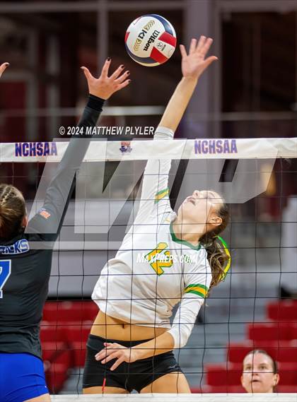 Thumbnail 2 in Marvin Ridge vs Cardinal Gibbons (NCHSAA 4A Final) photogallery.