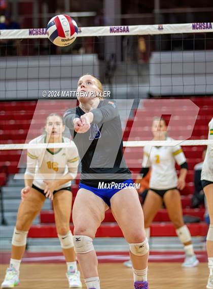 Thumbnail 3 in Marvin Ridge vs Cardinal Gibbons (NCHSAA 4A Final) photogallery.