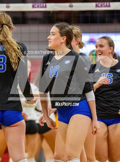 Thumbnail 3 in Marvin Ridge vs Cardinal Gibbons (NCHSAA 4A Final) photogallery.