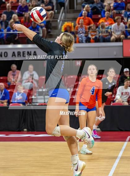 Thumbnail 3 in Marvin Ridge vs Cardinal Gibbons (NCHSAA 4A Final) photogallery.