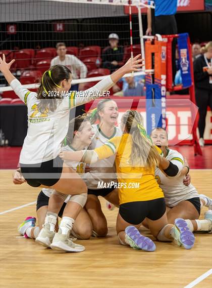Thumbnail 1 in Marvin Ridge vs Cardinal Gibbons (NCHSAA 4A Final) photogallery.