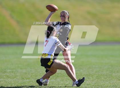 Thumbnail 1 in Green Mountain vs. Elizabeth (CHSAA 4A Second Round) photogallery.