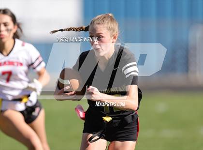 Thumbnail 2 in Green Mountain vs. Elizabeth (CHSAA 4A Second Round) photogallery.
