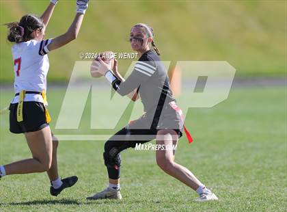 Thumbnail 2 in Green Mountain vs. Elizabeth (CHSAA 4A Second Round) photogallery.