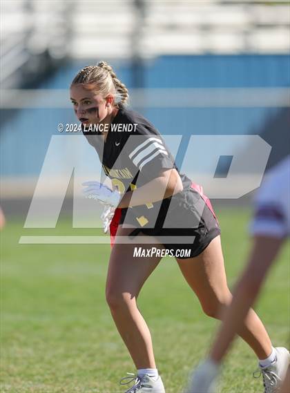 Thumbnail 1 in Green Mountain vs. Elizabeth (CHSAA 4A Second Round) photogallery.