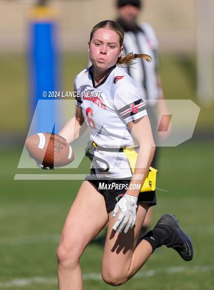 Thumbnail 1 in Green Mountain vs. Elizabeth (CHSAA 4A Second Round) photogallery.