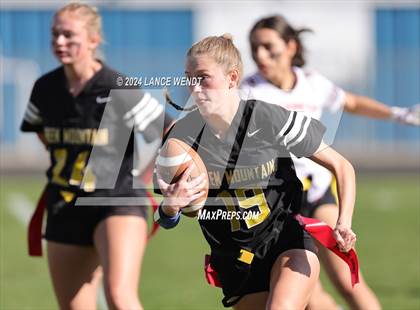 Thumbnail 2 in Green Mountain vs. Elizabeth (CHSAA 4A Second Round) photogallery.