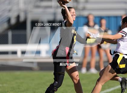 Thumbnail 2 in Green Mountain vs. Elizabeth (CHSAA 4A Second Round) photogallery.