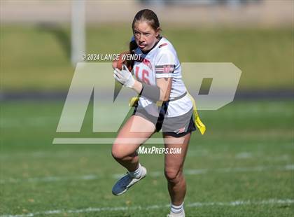 Thumbnail 1 in Green Mountain vs. Elizabeth (CHSAA 4A Second Round) photogallery.