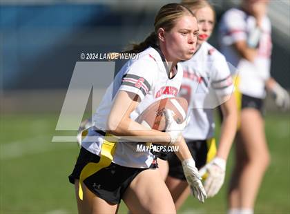 Thumbnail 2 in Green Mountain vs. Elizabeth (CHSAA 4A Second Round) photogallery.
