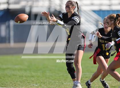 Thumbnail 3 in Green Mountain vs. Elizabeth (CHSAA 4A Second Round) photogallery.