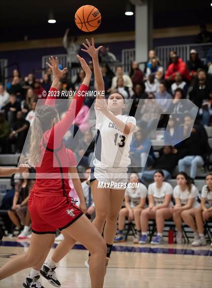 Thumbnail 2 in Imperial vs. Mater Dei Catholic (CIF SDS D1 Championship) photogallery.