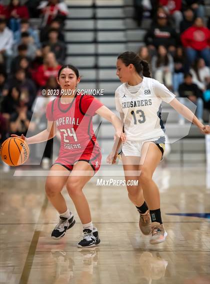 Thumbnail 2 in Imperial vs. Mater Dei Catholic (CIF SDS D1 Championship) photogallery.