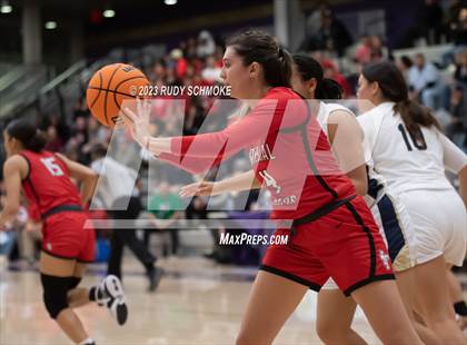 Thumbnail 1 in Imperial vs. Mater Dei Catholic (CIF SDS D1 Championship) photogallery.
