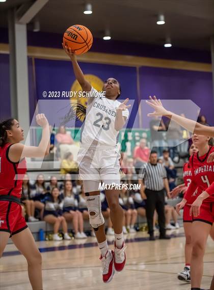 Thumbnail 2 in Imperial vs. Mater Dei Catholic (CIF SDS D1 Championship) photogallery.