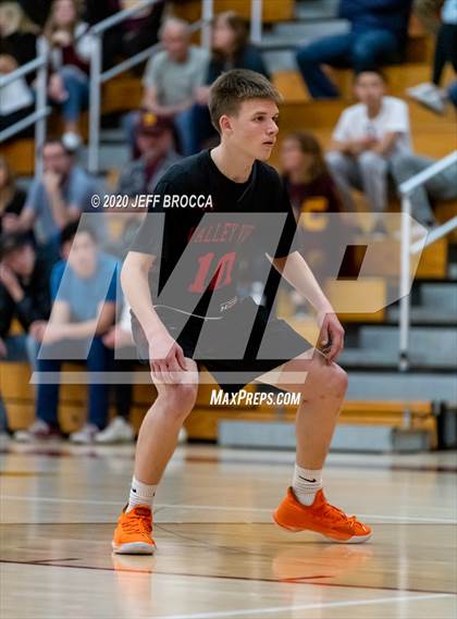 Thumbnail 2 in Valley View @ Simi Valley (CIF SS D3A Playoff 2nd Round) photogallery.