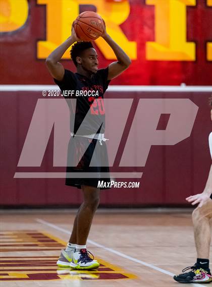Thumbnail 3 in Valley View @ Simi Valley (CIF SS D3A Playoff 2nd Round) photogallery.