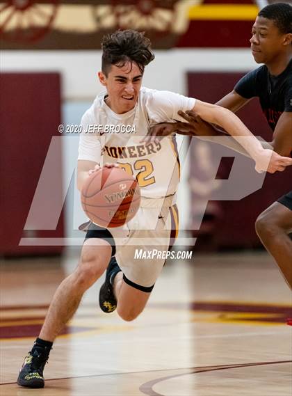 Thumbnail 3 in Valley View @ Simi Valley (CIF SS D3A Playoff 2nd Round) photogallery.