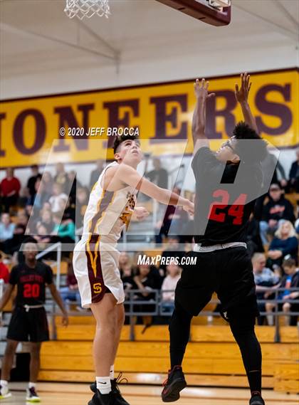 Thumbnail 1 in Valley View @ Simi Valley (CIF SS D3A Playoff 2nd Round) photogallery.