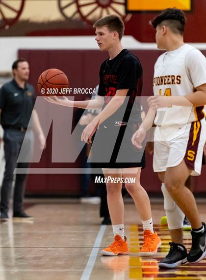 Thumbnail 3 in Valley View @ Simi Valley (CIF SS D3A Playoff 2nd Round) photogallery.