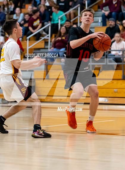 Thumbnail 3 in Valley View @ Simi Valley (CIF SS D3A Playoff 2nd Round) photogallery.