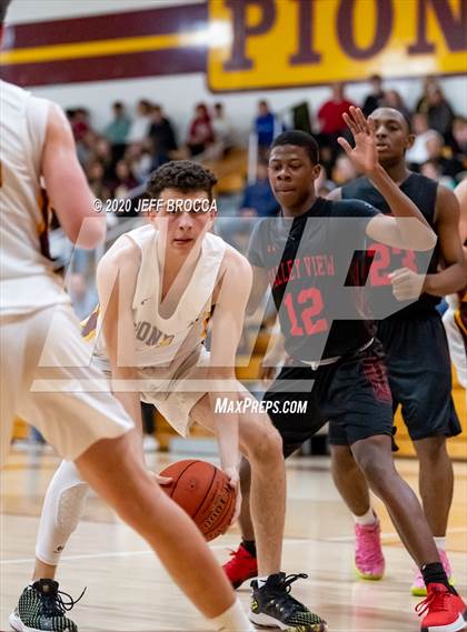 Thumbnail 3 in Valley View @ Simi Valley (CIF SS D3A Playoff 2nd Round) photogallery.
