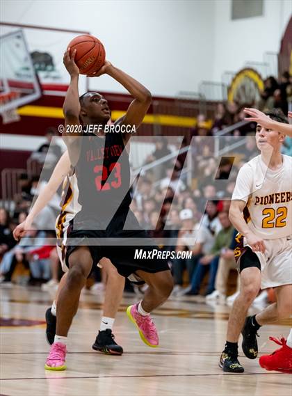 Thumbnail 3 in Valley View @ Simi Valley (CIF SS D3A Playoff 2nd Round) photogallery.