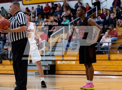 Thumbnail 2 in Valley View @ Simi Valley (CIF SS D3A Playoff 2nd Round) photogallery.