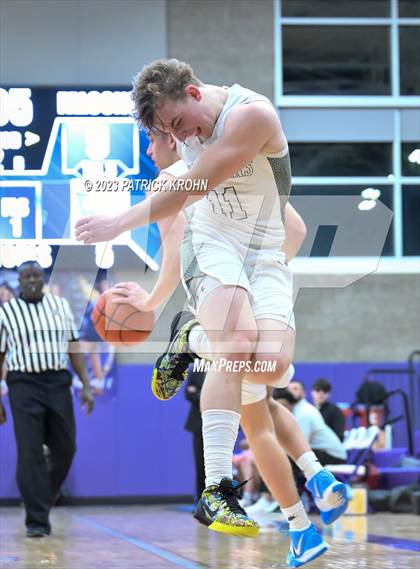 Thumbnail 1 in Skyline @ Woodinville (4A District Playoff) photogallery.