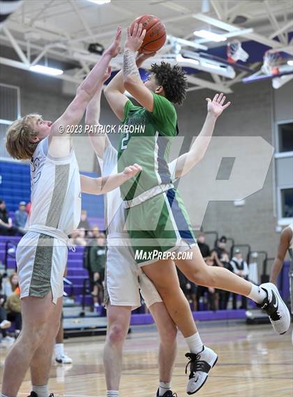 Thumbnail 2 in Skyline @ Woodinville (4A District Playoff) photogallery.