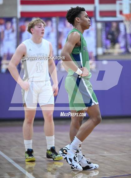 Thumbnail 2 in Skyline @ Woodinville (4A District Playoff) photogallery.