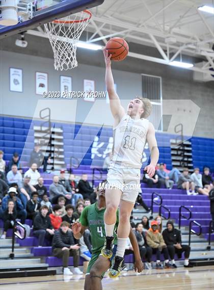 Thumbnail 3 in Skyline @ Woodinville (4A District Playoff) photogallery.