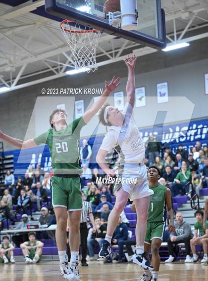 Thumbnail 3 in Skyline @ Woodinville (4A District Playoff) photogallery.
