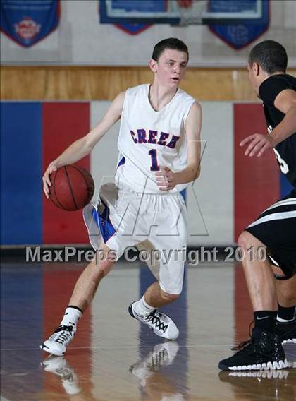 Thumbnail 2 in Arapahoe @ Cherry Creek (Creek Holiday Classic) photogallery.