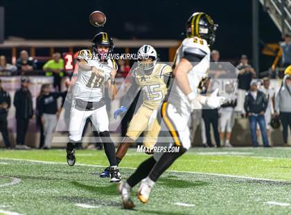 Thumbnail 2 in Moody vs. Corner (AHSAA 5A Round 1) photogallery.