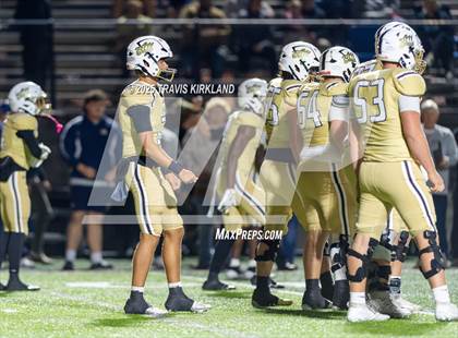 Thumbnail 2 in Moody vs. Corner (AHSAA 5A Round 1) photogallery.